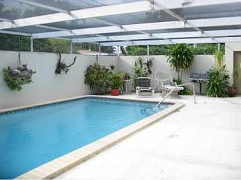 5th image of 5820 SW 89th Ct