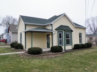 100 N Brewer St, Greenwood, IN 46142