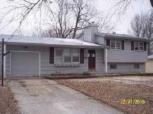 6207 N Michigan Ave, Kansas City, MO 64118