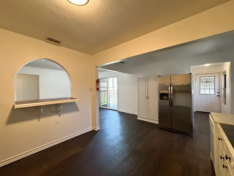 746 Lansdown Dr — Photo 28