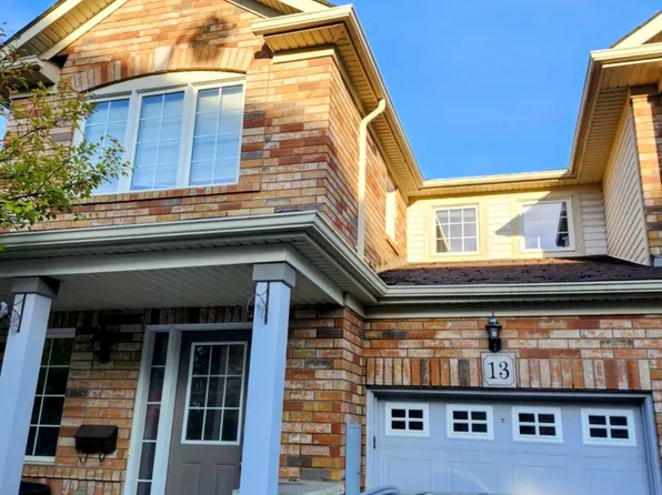 71 Garth Massey Dr, Cambridge, ON N1T 2G8