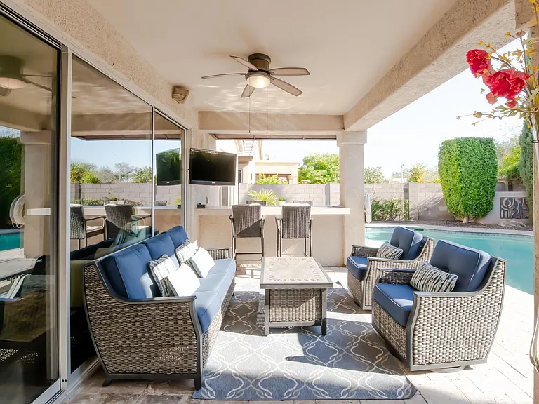 6415 E Beck Ln — Photo 11