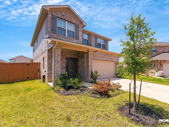 3rd image of 417 Sunray Lake Ln