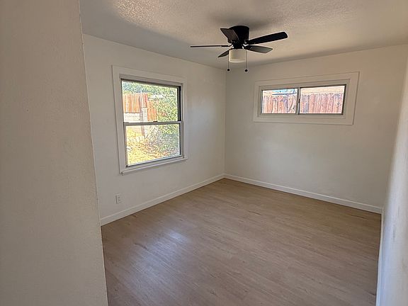5th image of 37815 Robina Ave