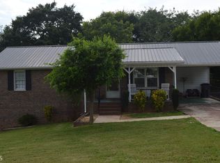 559 N Marble St, Rockmart, GA 30153
