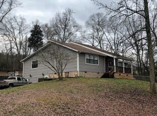 221 Glenview Estate Rd, Jasper, TN 37347