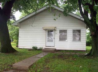 210 12th St SE, Linton, IN 47441