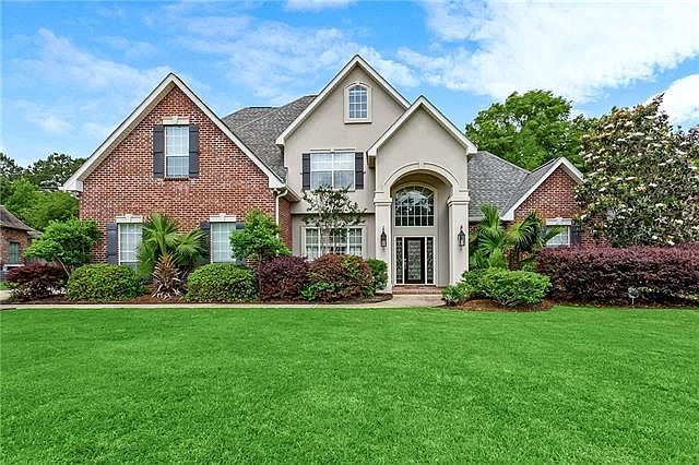 1st image of 1076 Whitetail Dr