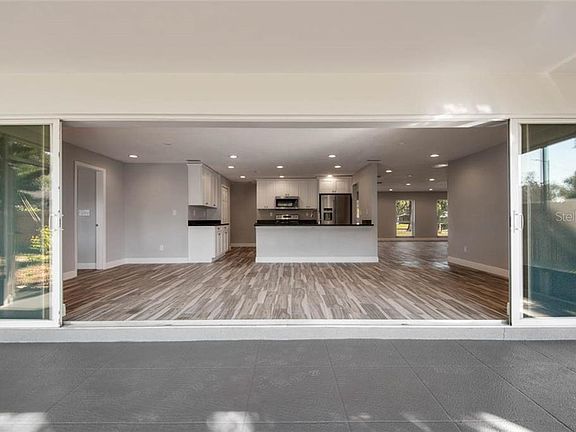 4th image of 503 San Jose Pl