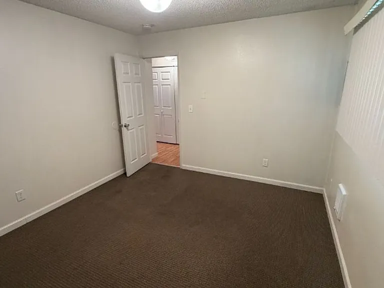 5050 NE Killingsworth St — Photo 12