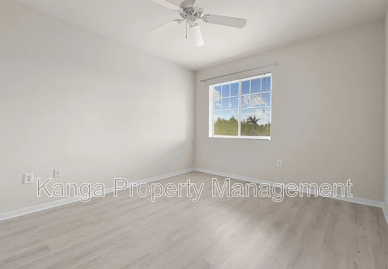 6556 Emerald Dunes Dr #302 — Photo 11