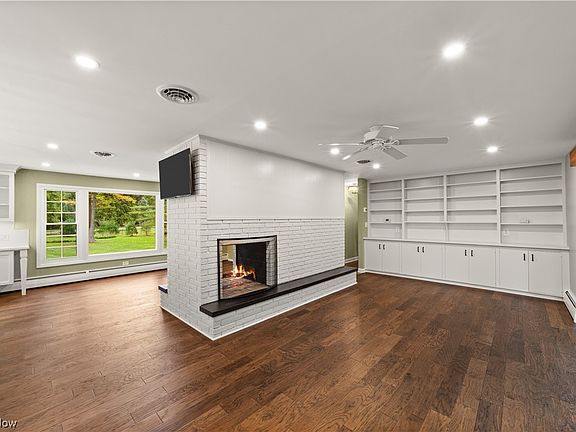 5th image of 7290 Steelwood Ln