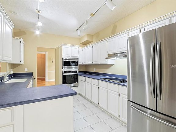 5th image of 1260 Park Pointe Ln