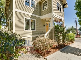 231 S Gibbs St, Portland, OR 97239