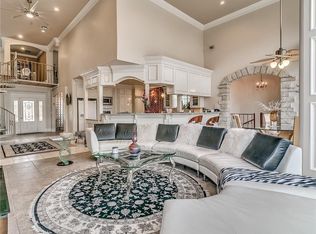 10212 Westlake Dr, Oklahoma City, OK 73162