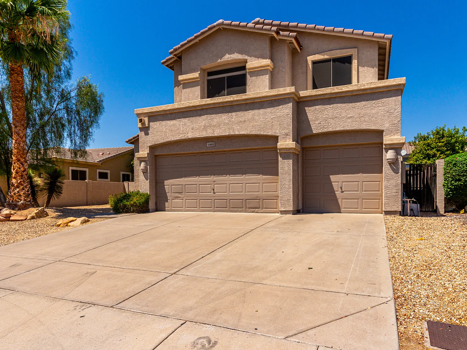4 bed, 2890 sqft, $3,650 — Photo 4