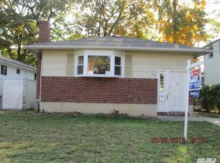 146 Alabama Ave, Hempstead, NY 11550