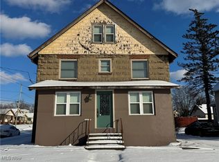 527 N Saint Clair St, Girard, OH