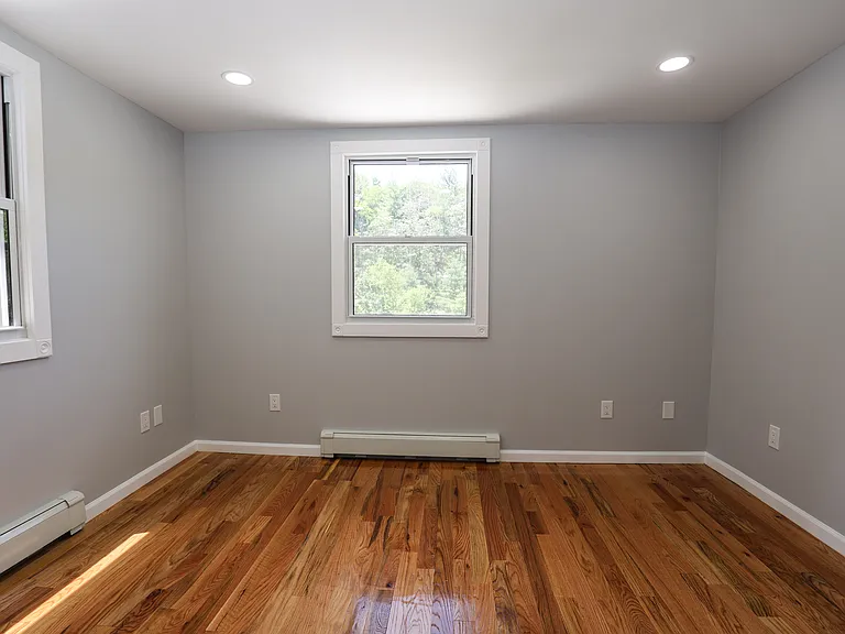562 Peacock St #1 — Photo 21