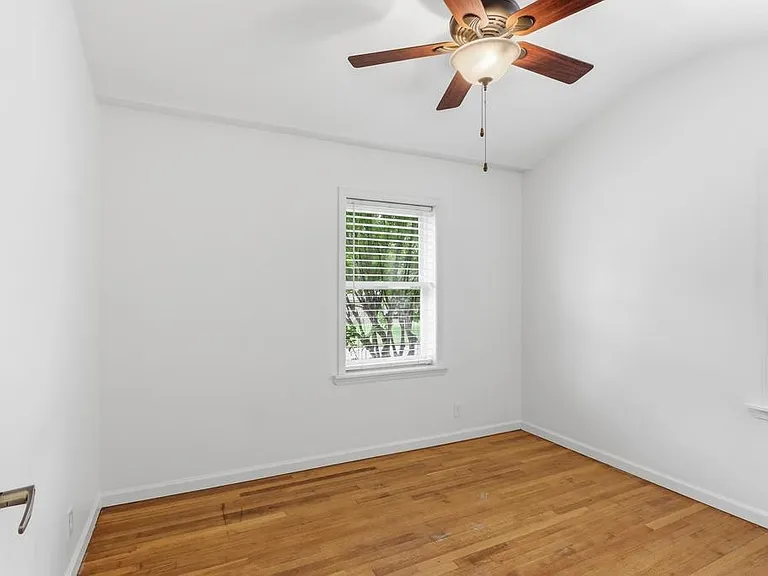 4906 Verne Rd — Photo 20