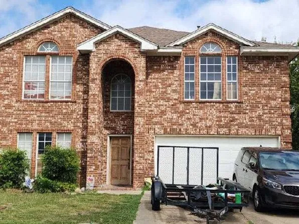 1056 Sagewood Ln, Saginaw, TX 76131