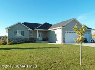 1823 Evergreen Pl NE, Owatonna, MN 55060