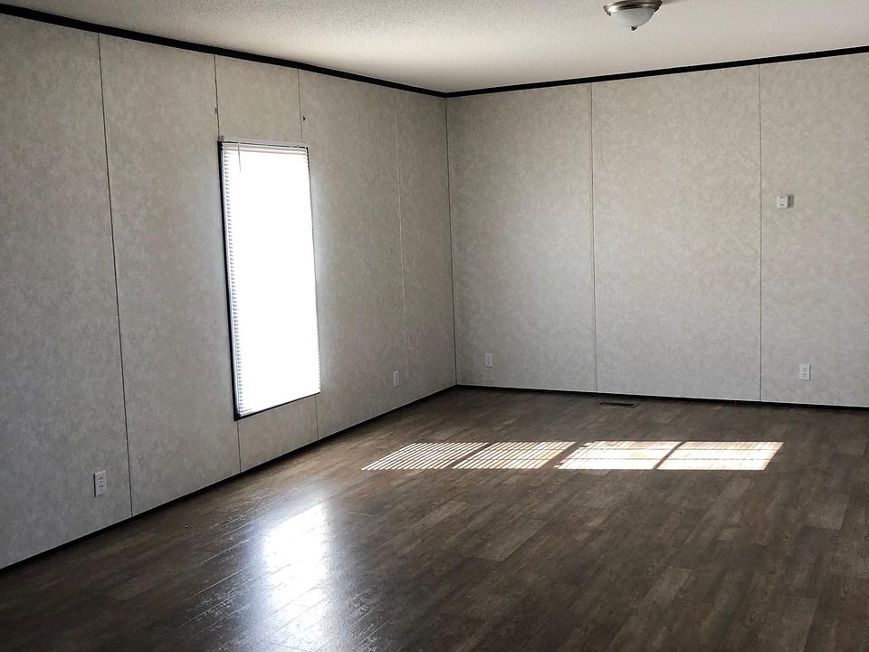2nd image of 489 Stone Path Ln