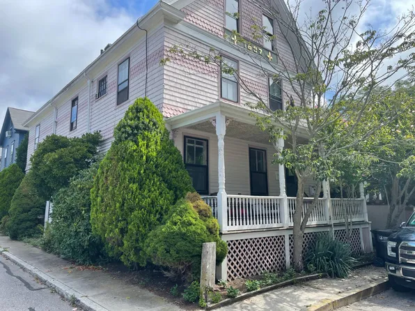 (undisclosed Address), Newport, RI 02840