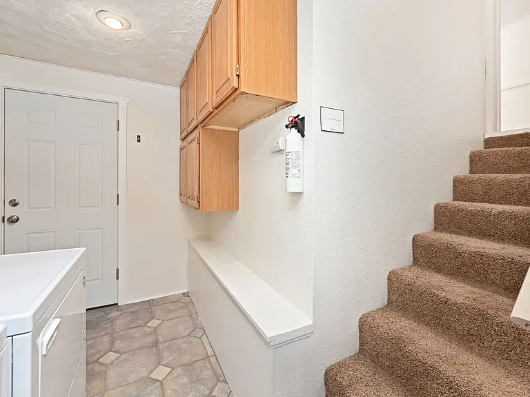13804 Redmond Way — Photo 11