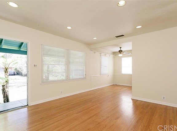 2nd image of 5733 Buffalo Ave