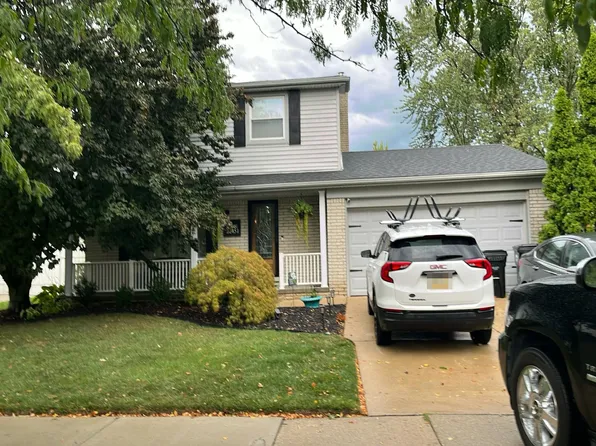 22451 Devonshire St, Woodhaven, MI 48183
