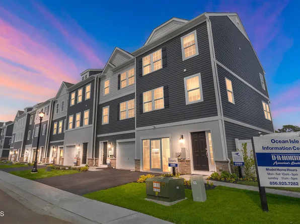 26 Bay Breeze Drive, Waretown, NJ 08758