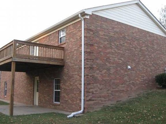 back view w/deck