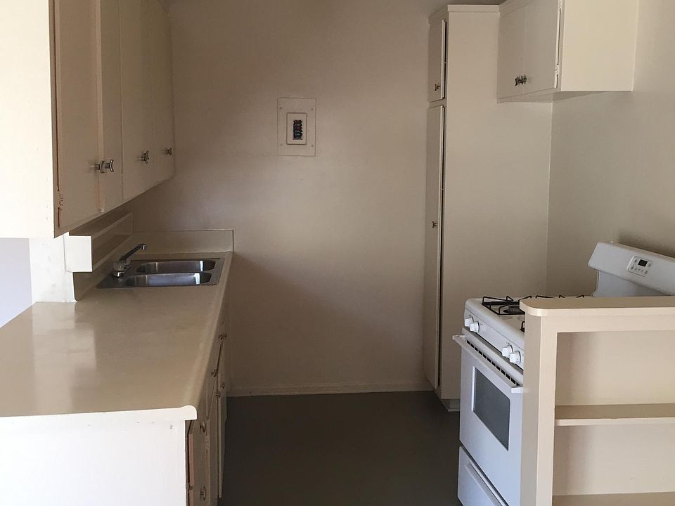 2nd image of 741 S New Hampshire Ave APT 12