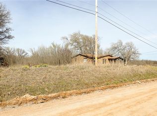 35596 New Hope Rd, Tecumseh, OK 74873