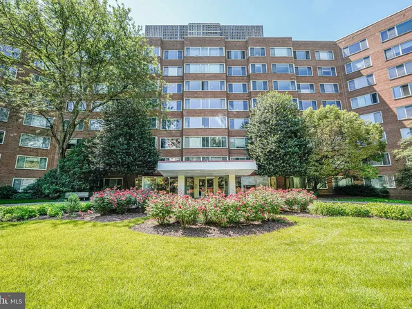 4000 Tunlaw Rd NW APT 602, Washington, DC 20007