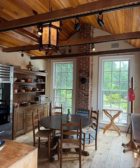 14 Pearl St — Photo 3