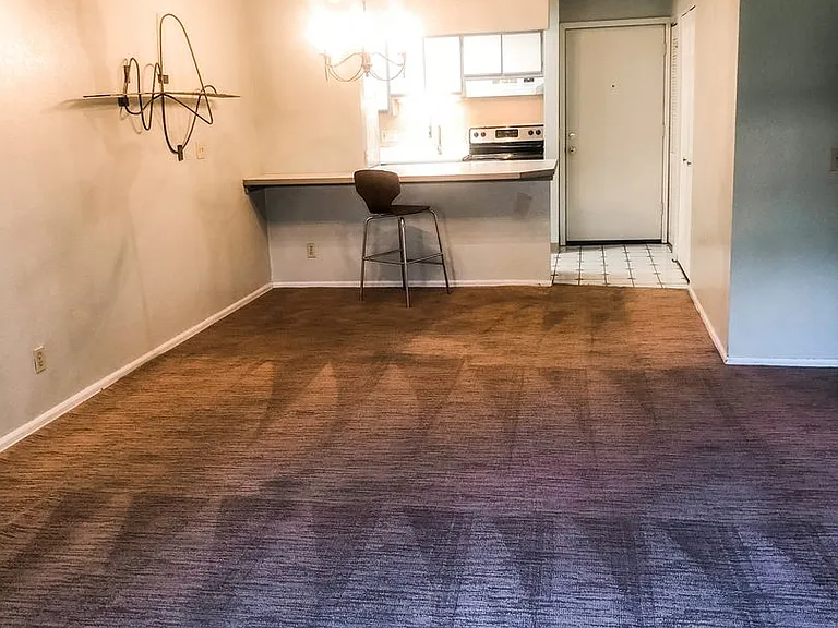 3250 Oneal Cir #L27 — Photo 6