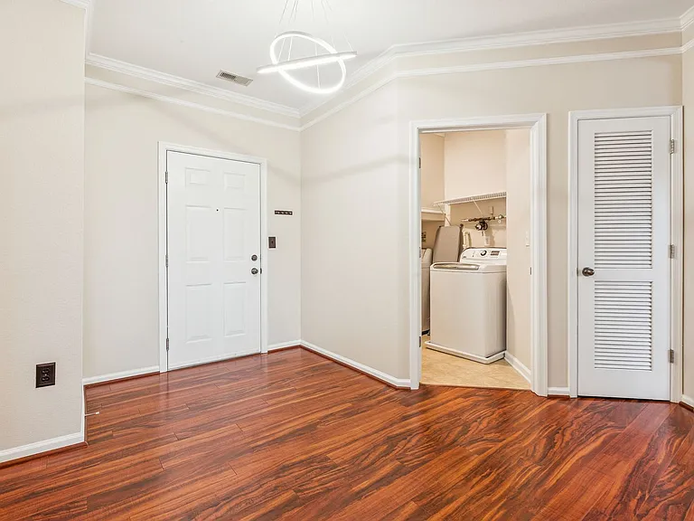 522 Knolls Dr #308 — Photo 11