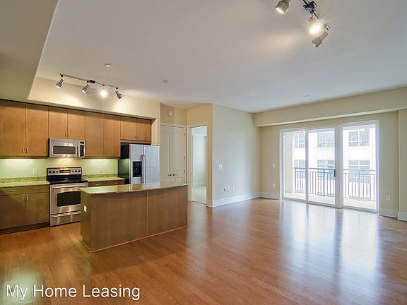3rd image of 4625 Piedmont Row Dr Unit 603