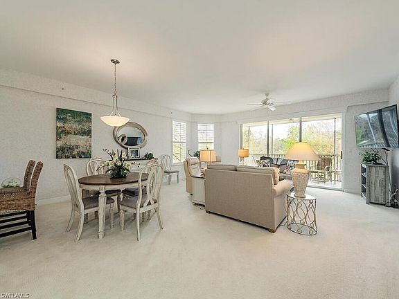2nd image of 300 Wyndemere WAY #C302