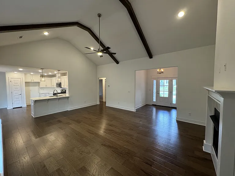 2721 S Apricot Rd — Photo 3