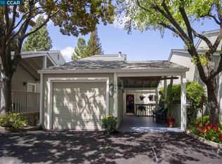 398 Camelback Rd, Pleasant Hill, CA 94523