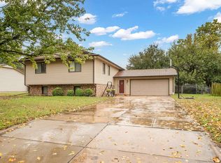 4813 E 24th St N, Wichita, KS 67220