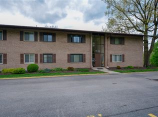 1019 Sanlin Dr, Coraopolis, PA 15108