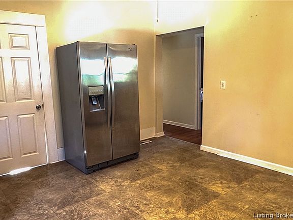 5th image of 835 Capitol Blvd Boulevard