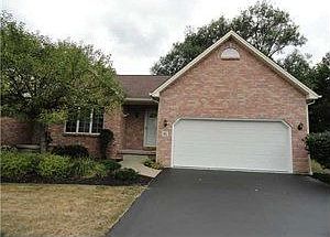 1st image of 16 Pineview Ct