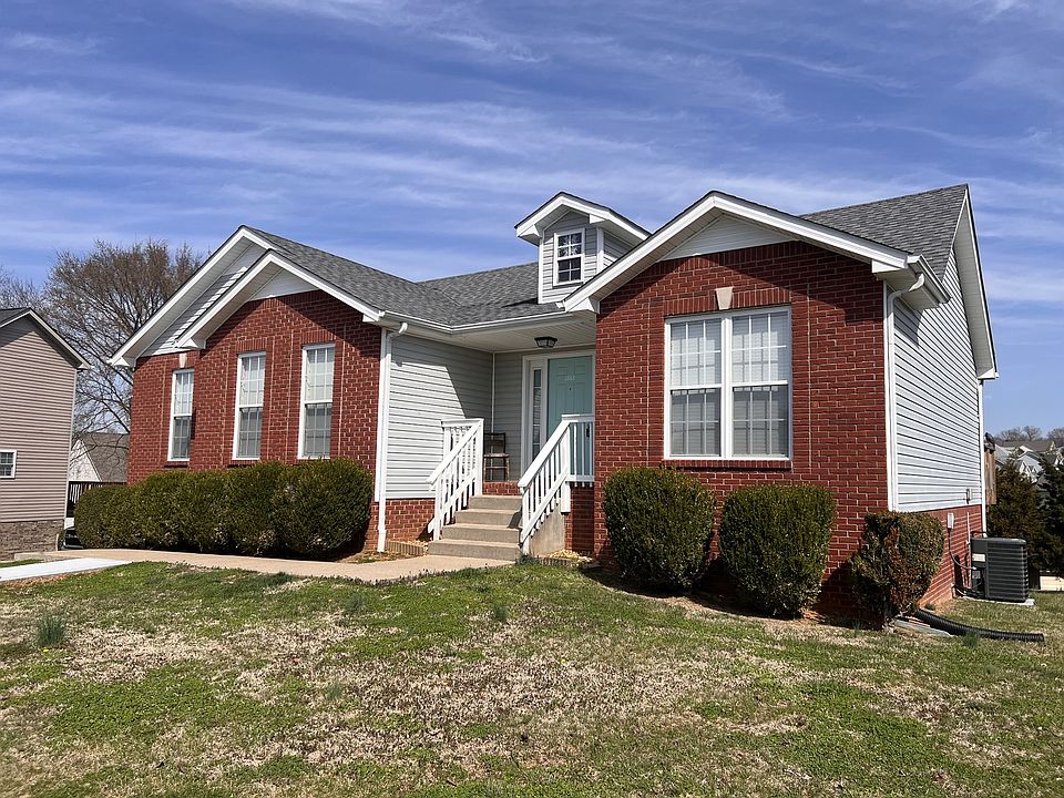 1st image of 1383 Ambleside Dr