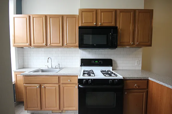 Rented by Nooklyn NYC LLC | media 6