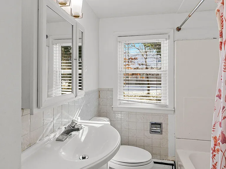 351 Swift Ave — Photo 19
